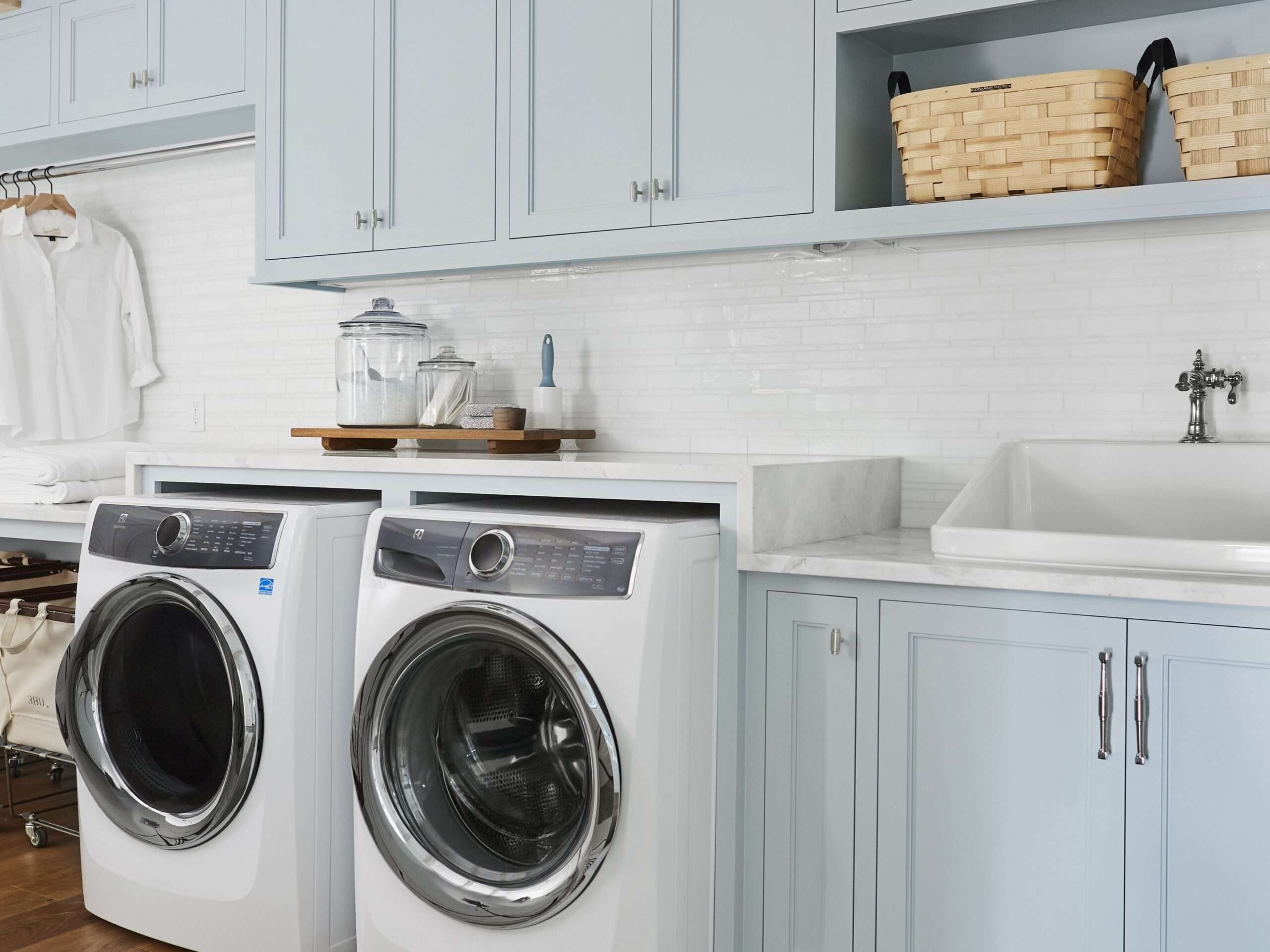 Read more about the article How To Design And Organize Your Laundry Room For Efficiency And Cleaning